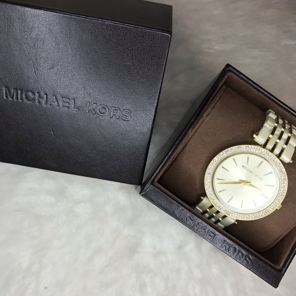 Michael Kors watch - Picture 2 of 2